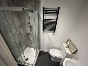 Photo 7- click for photo gallery